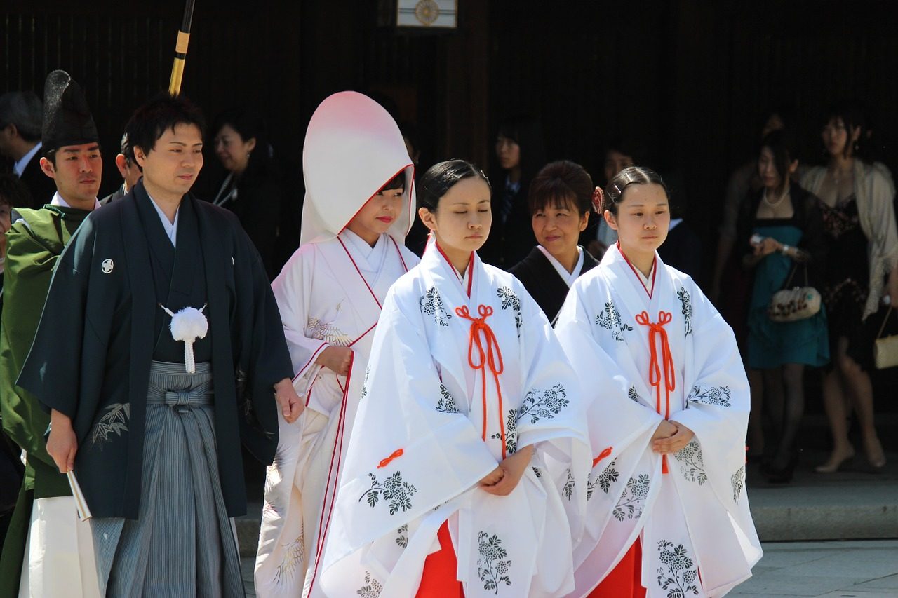 10 important Japanese Cultural facts about Marriage in Japan!
